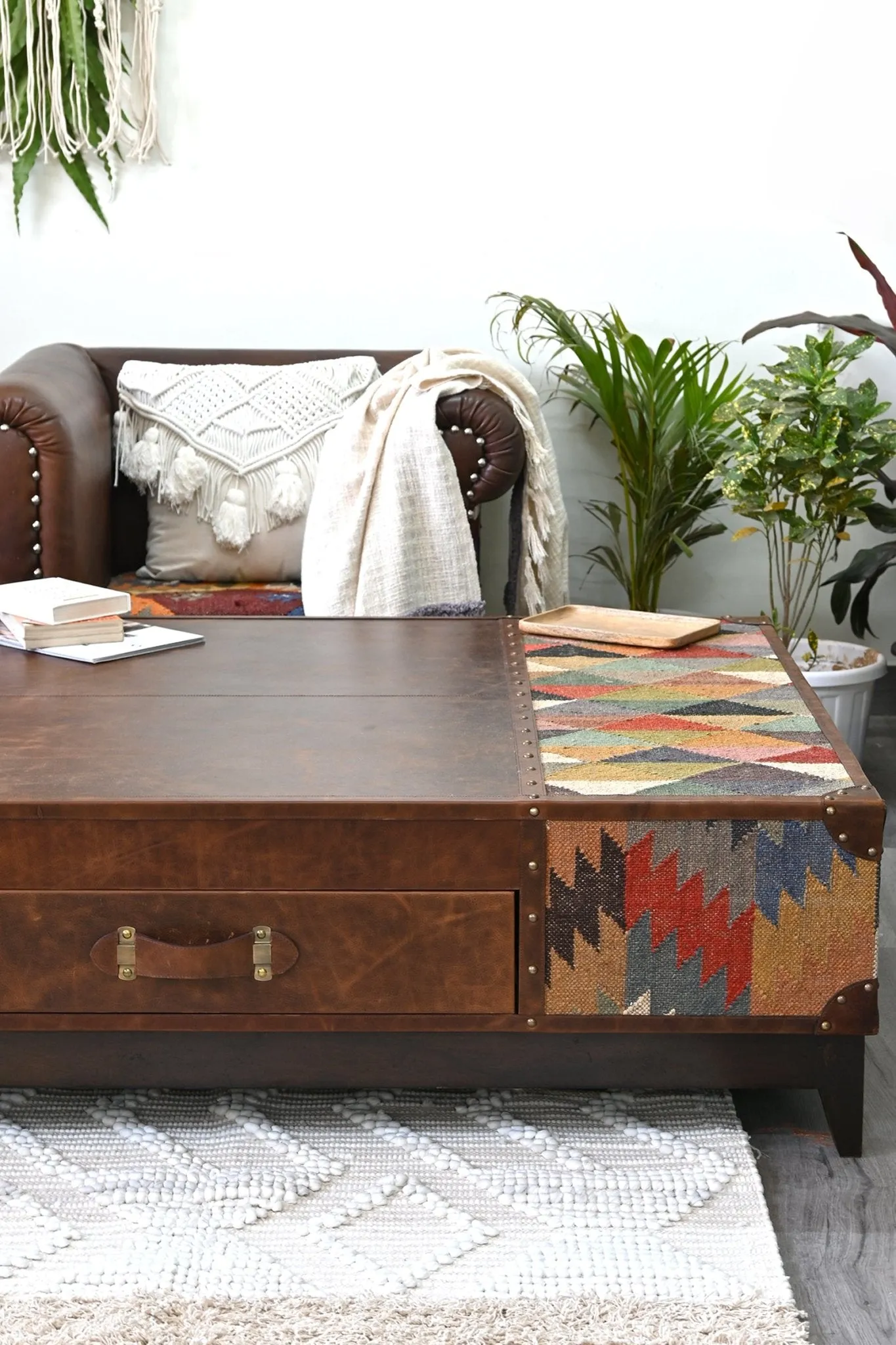 CHANDIGARH COFFEE TABLE - KILIM AND LEATHER