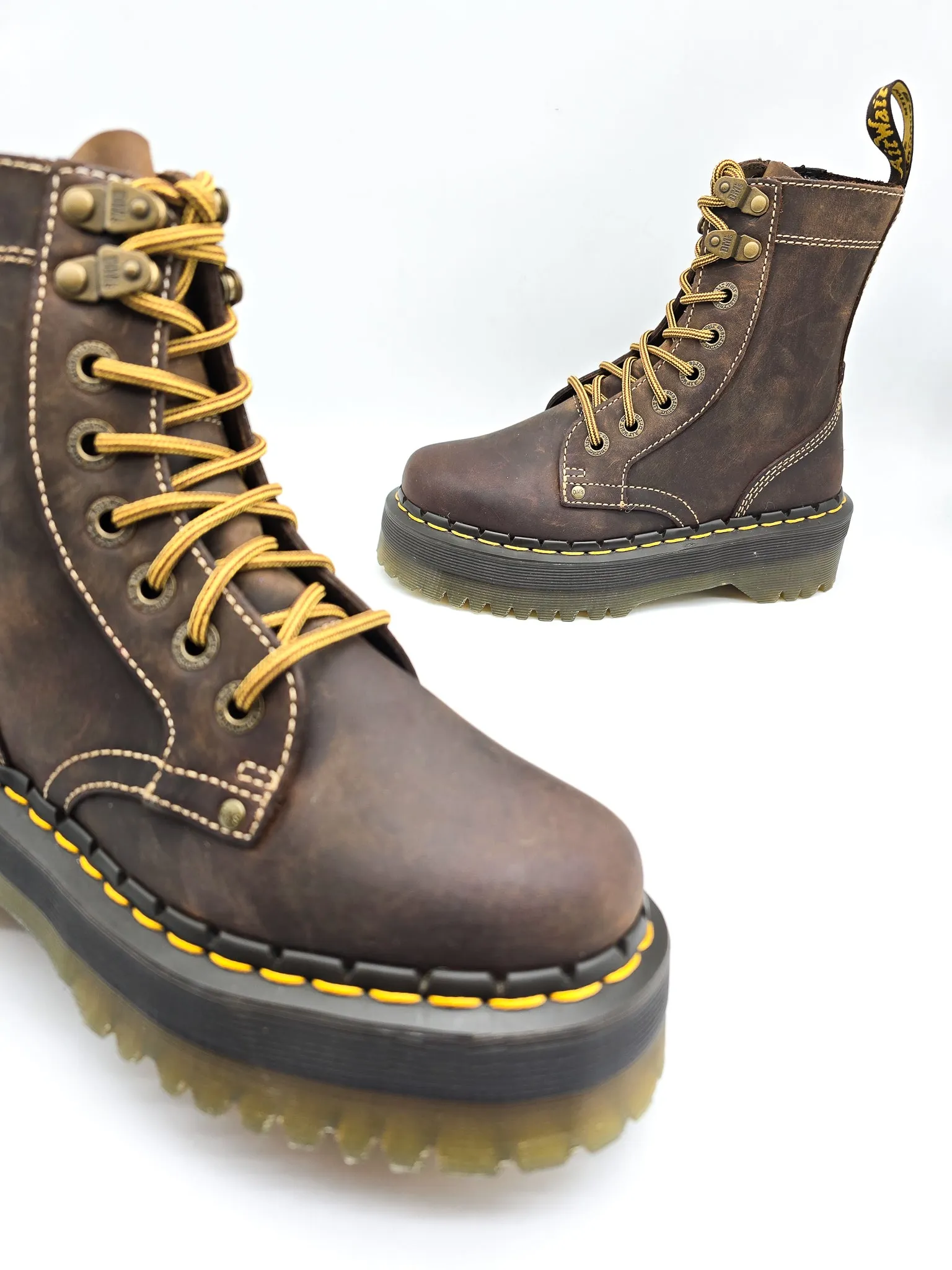 DR. MARTENS JADON ARC CRAZY HORSE BROWN