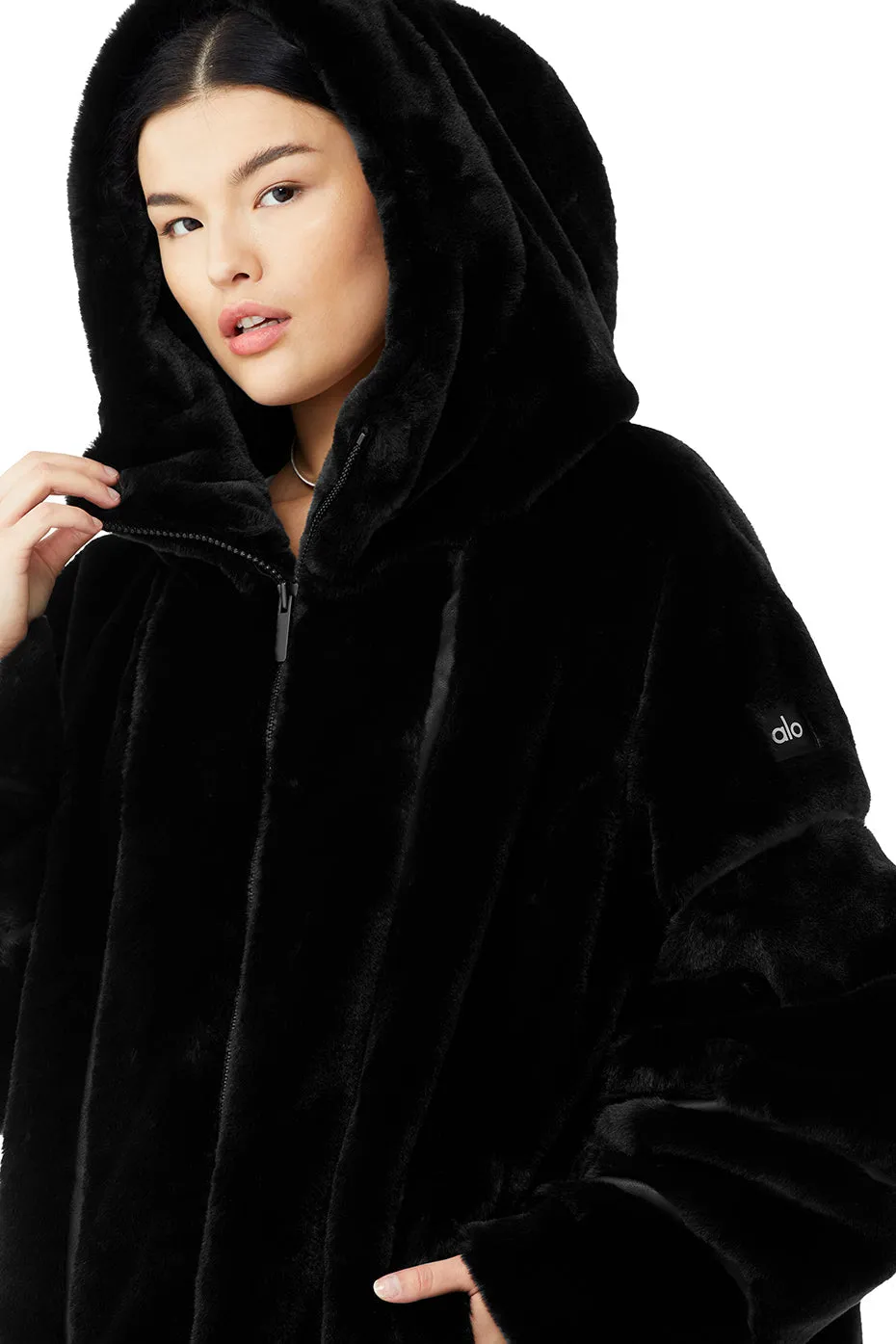 Knock Out Faux Fur Jacket - Black