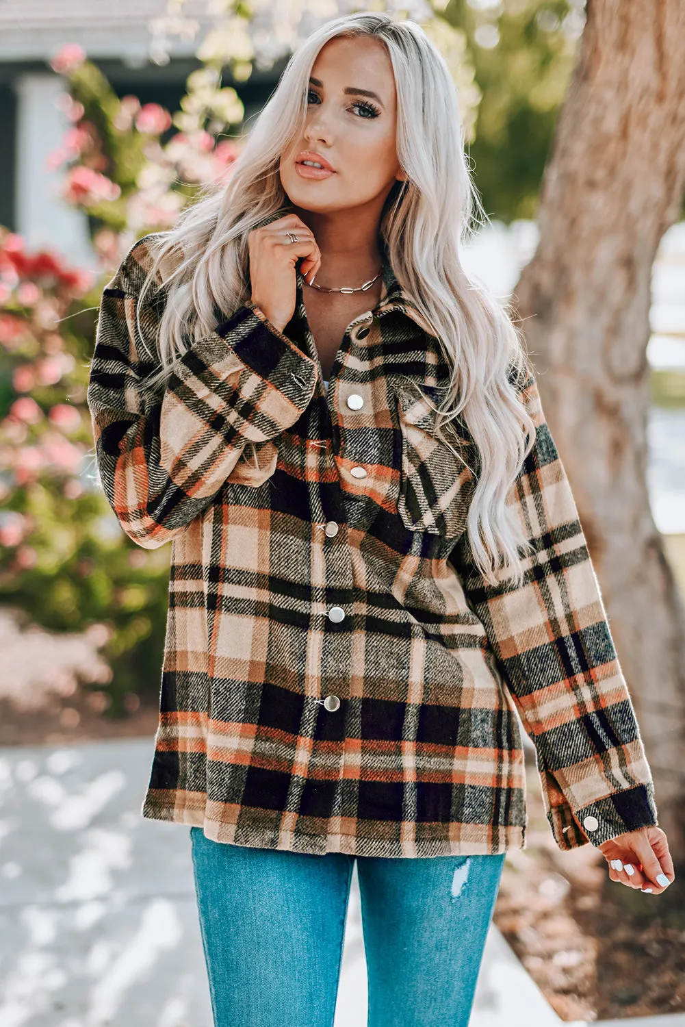 Plus Size Plaid Flap Pocket Shacket