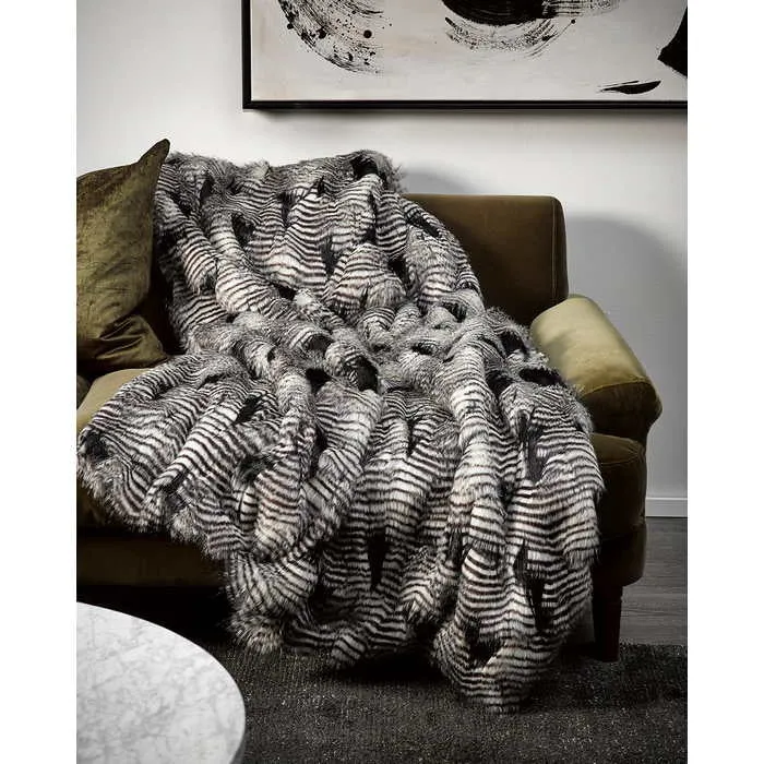 Silver Pheasant Throw (Faux Fur)