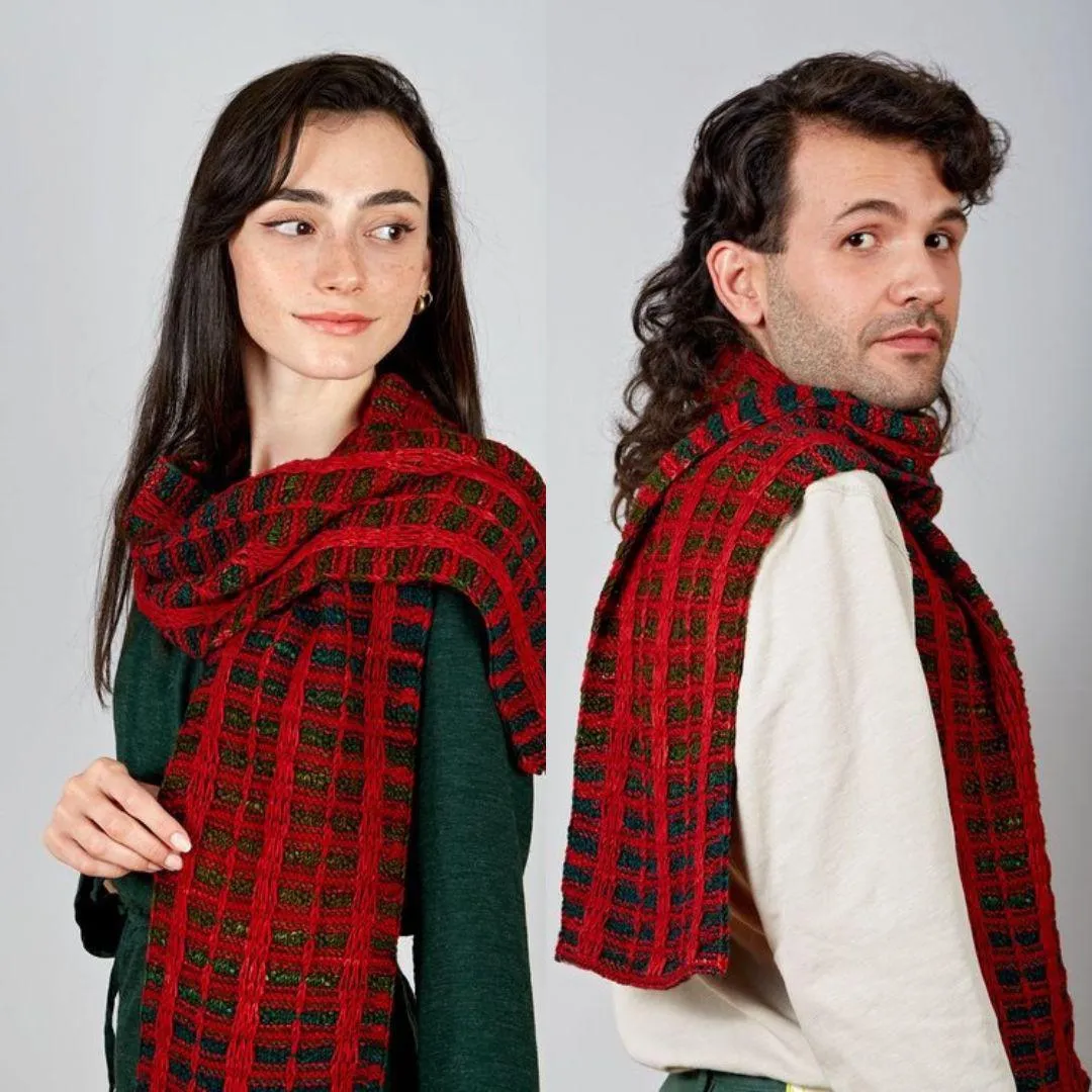 Yule Plaid Holiday Scarf Pattern | Uneek DK